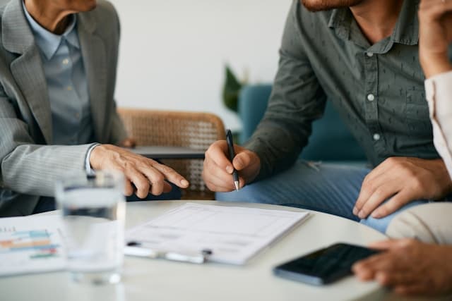 How to Elevate Customer Experience in the Insurance Industry| VISAYA KPO
